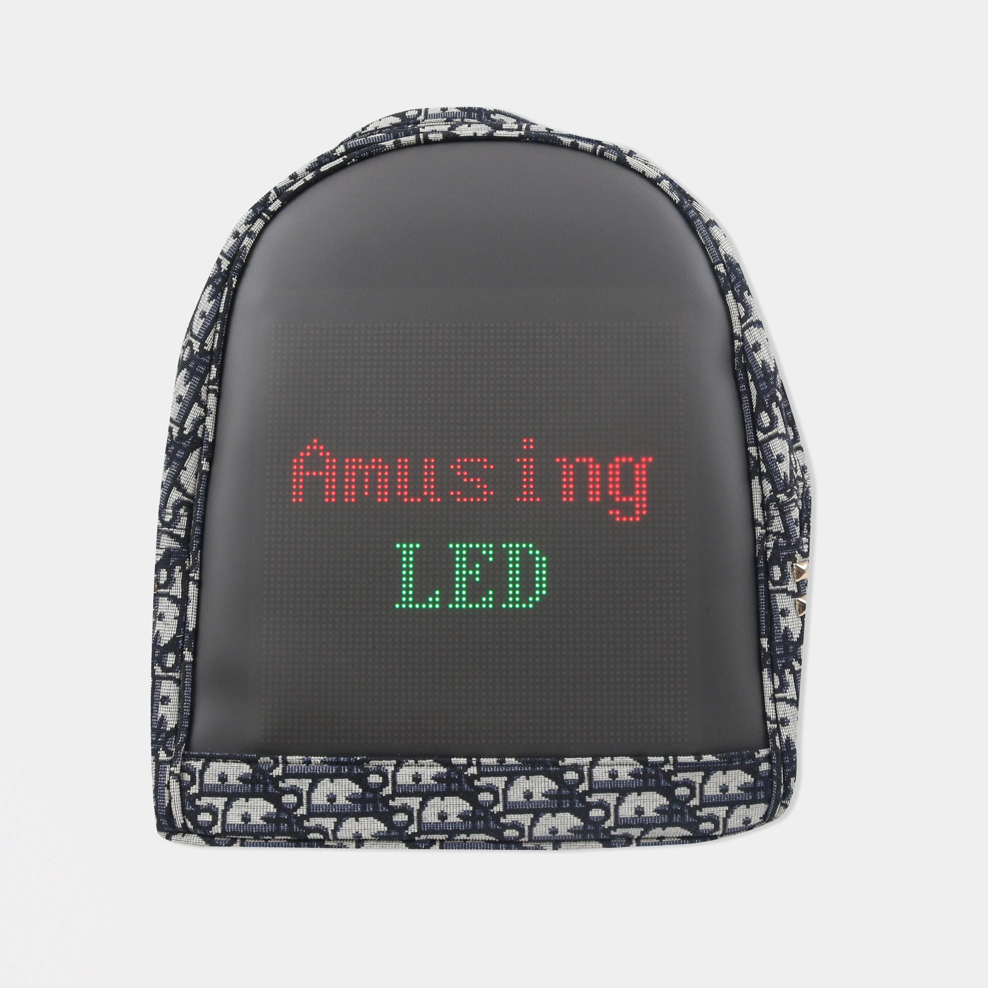 Stand out with a smart look with the LED bag Thumbnail 1