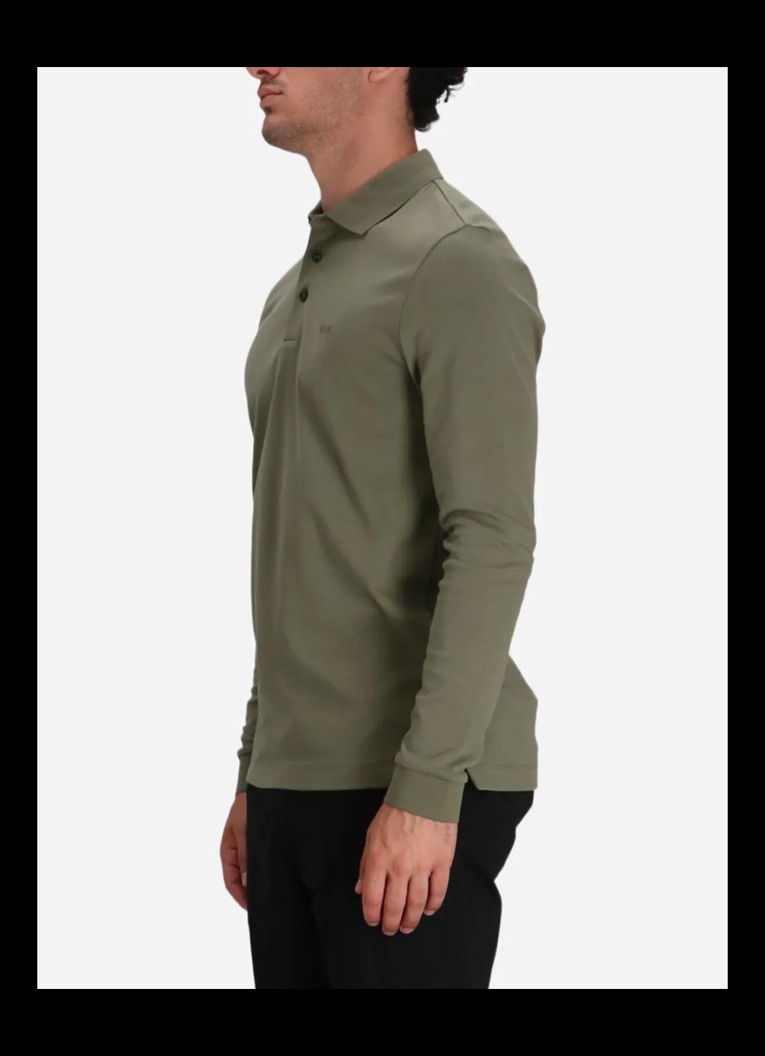 SWEATER BOSS Thumbnail 2