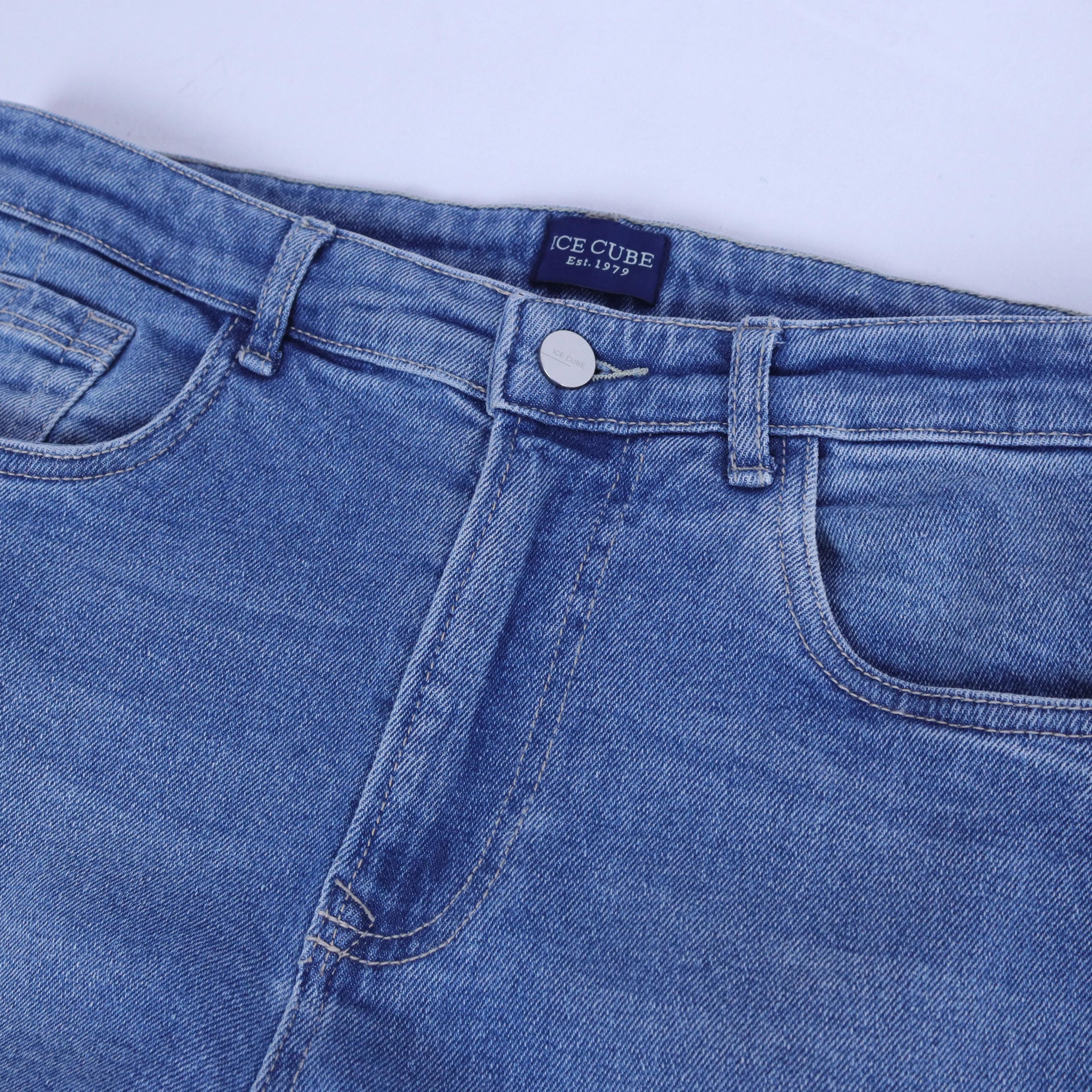Women's High-Rise Straight-Leg Jeans with Cuffed Hem Thumbnail 2
