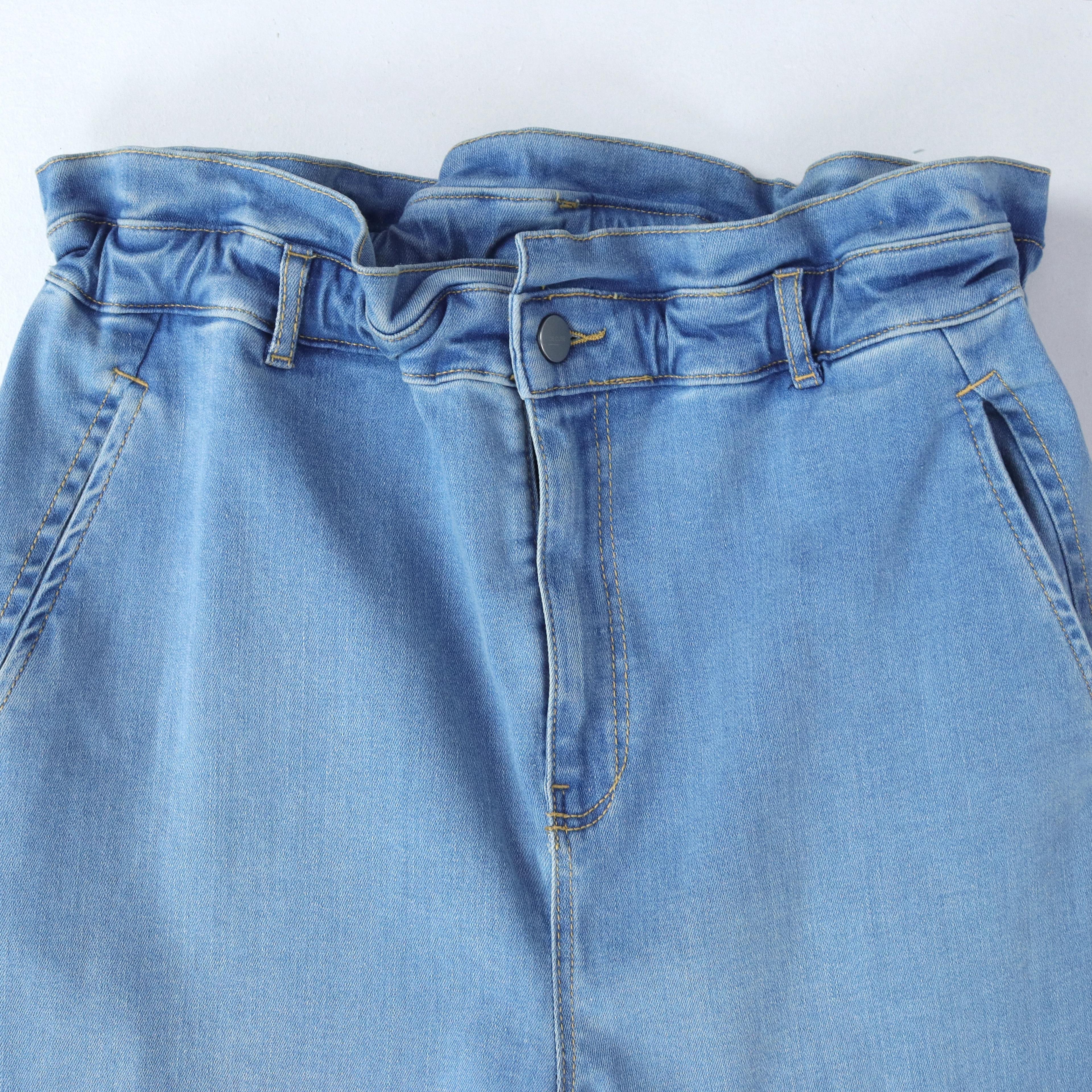 Women’s Paper-bag Waist Tapered Jeans - Light Wash Denim Thumbnail 2
