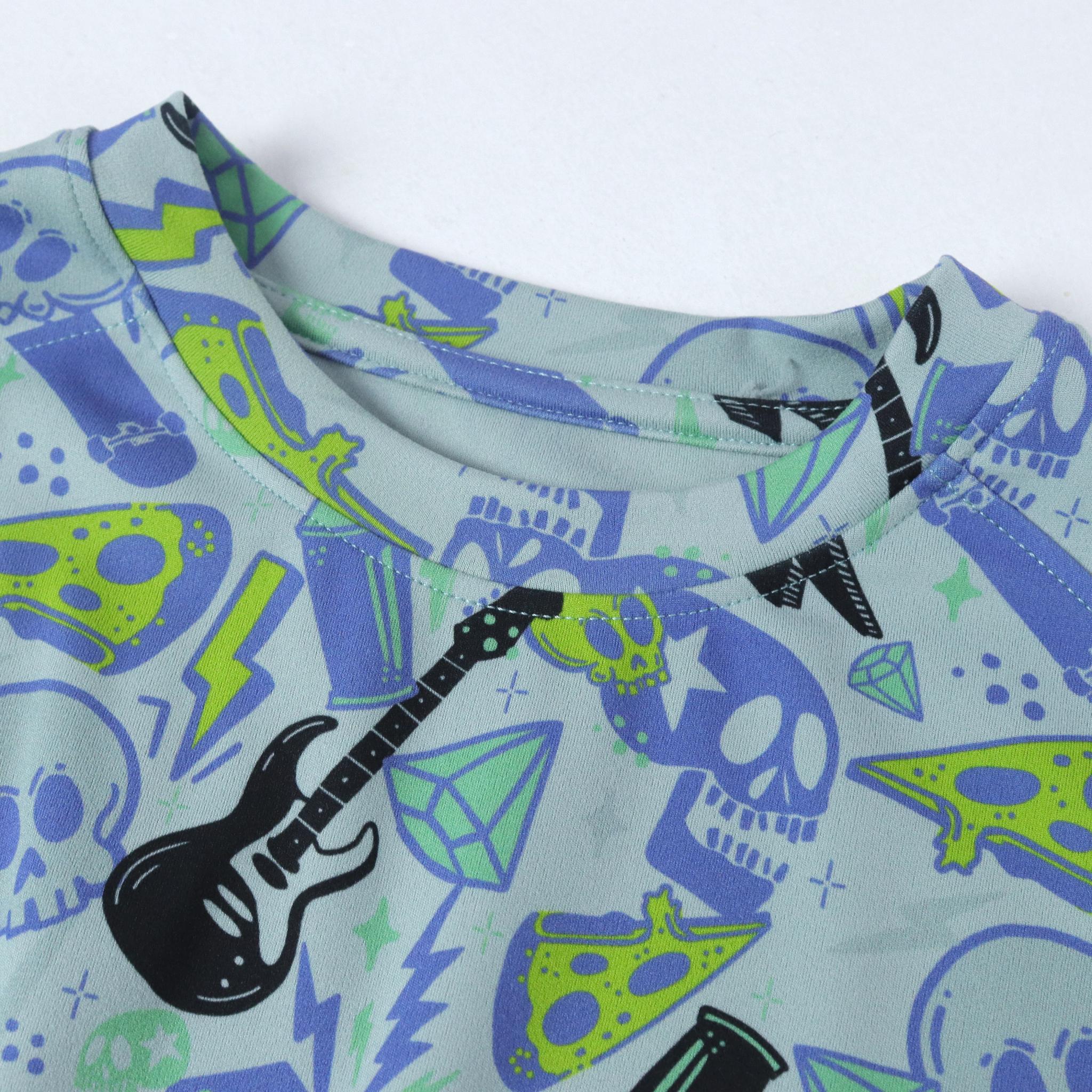 Boys' T-shirt with skull and graphic print media preview 2