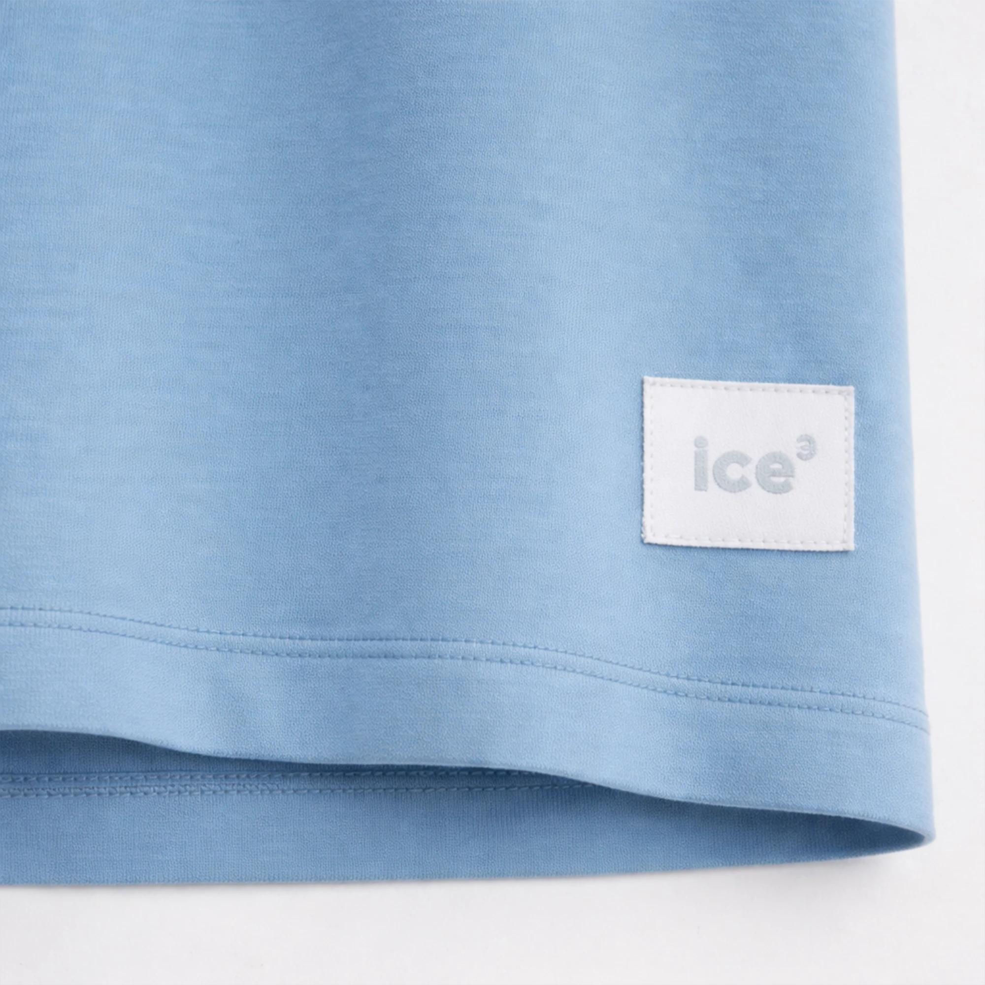 Men's soft-touch short-sleeved crew neck t-shirt media preview 3