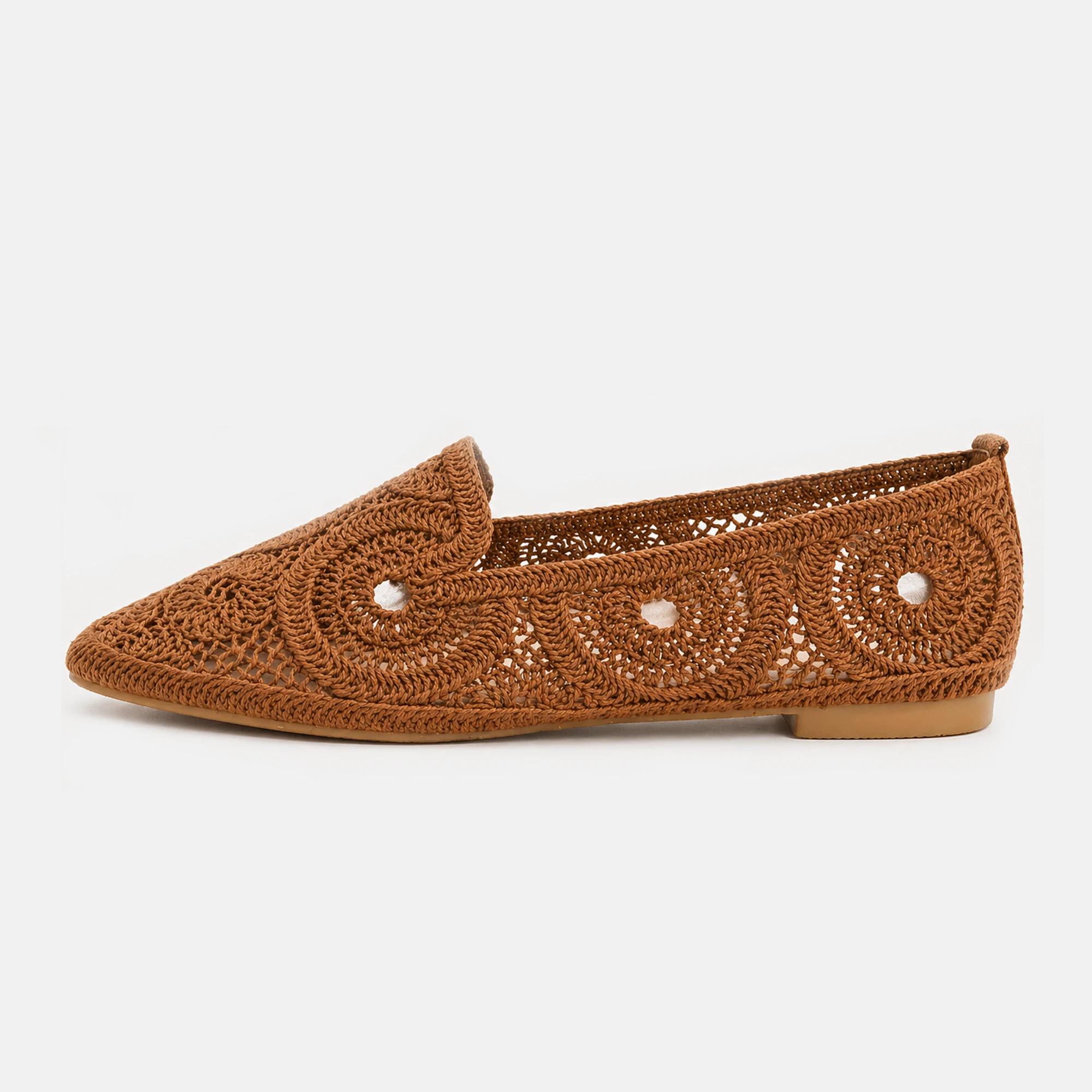INTRICATE CROCHET SQUARE-TOE LOAFERS media preview 3