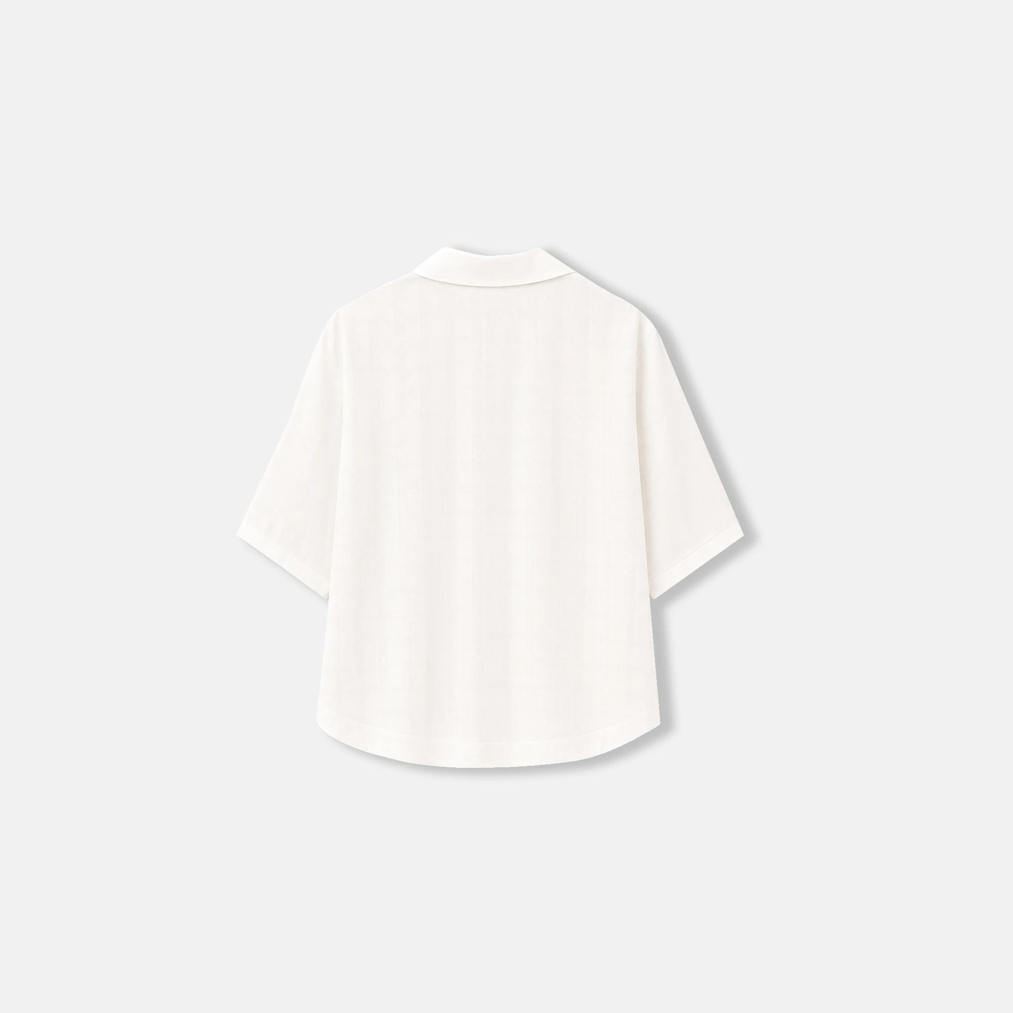 Women's Blend Short Sleeve Johnny Collar Top media preview 3