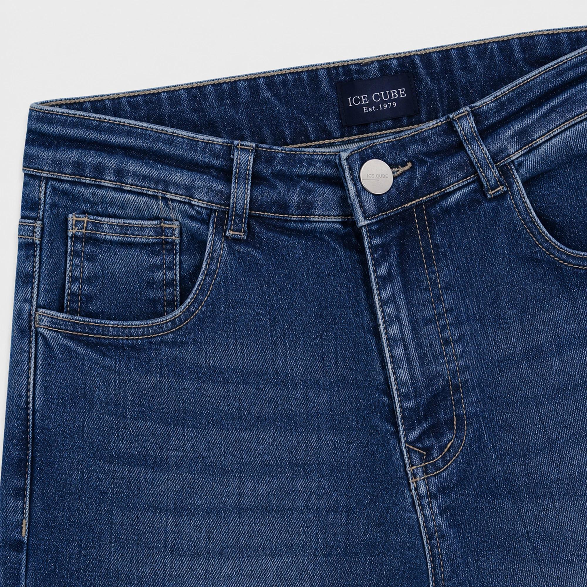 Men's Straight-Leg Comfort Stretch Denim Jeans Thumbnail 2