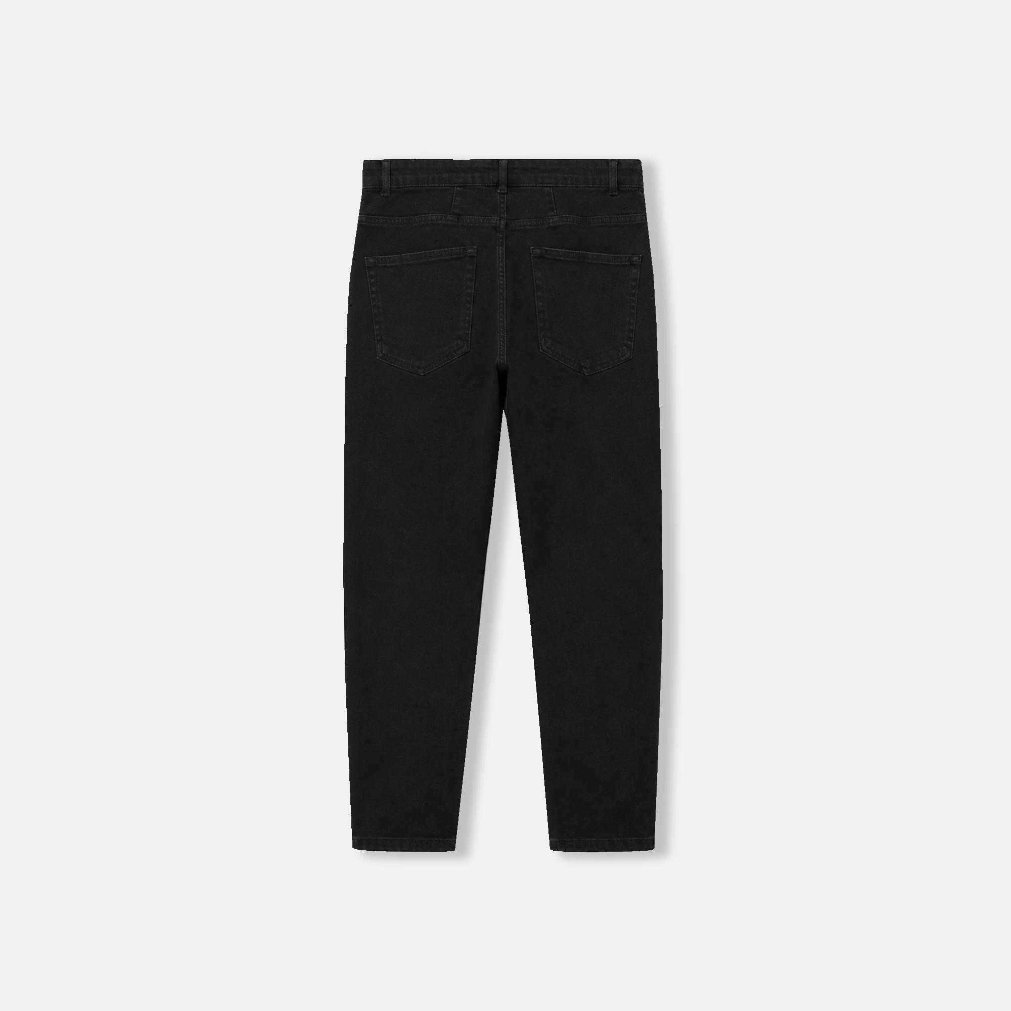Men's classic slim-fit jeans Thumbnail 3