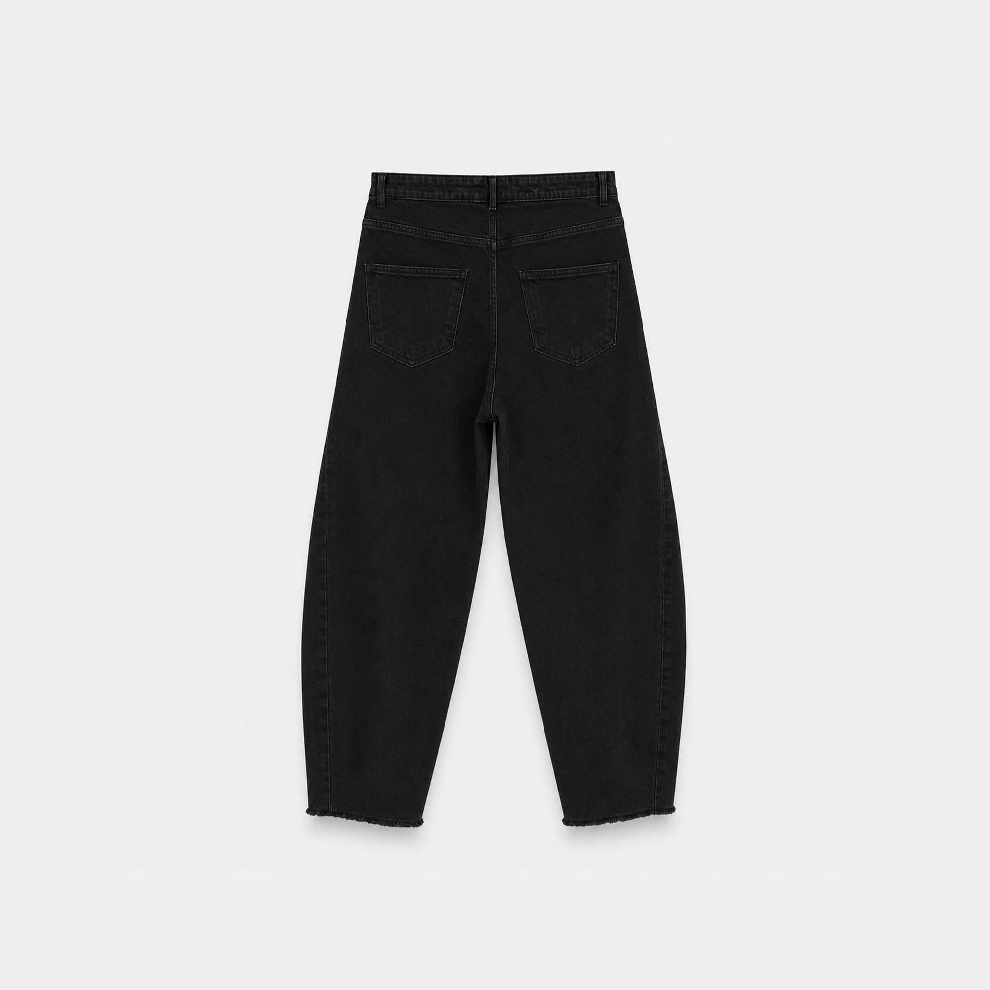 Women's High-Waisted Barrel Leg Jeans media preview 4