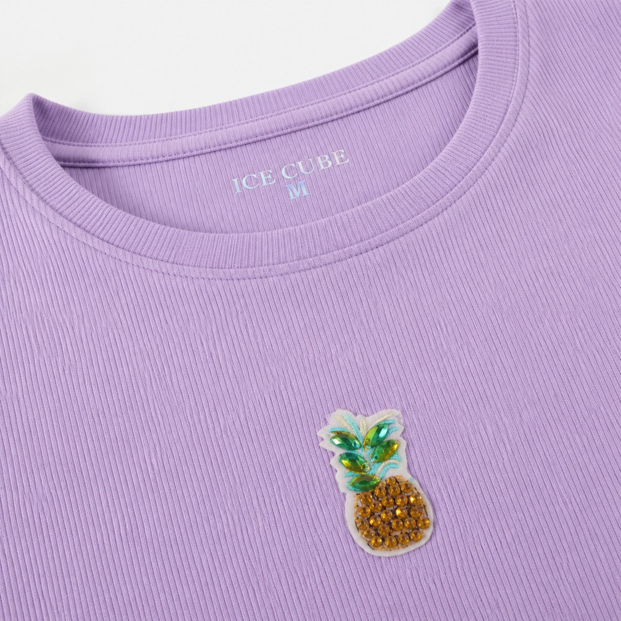 Women's Crewneck Short-Sleeve T-Shirt with Embroidered Graphic Accent media preview 3