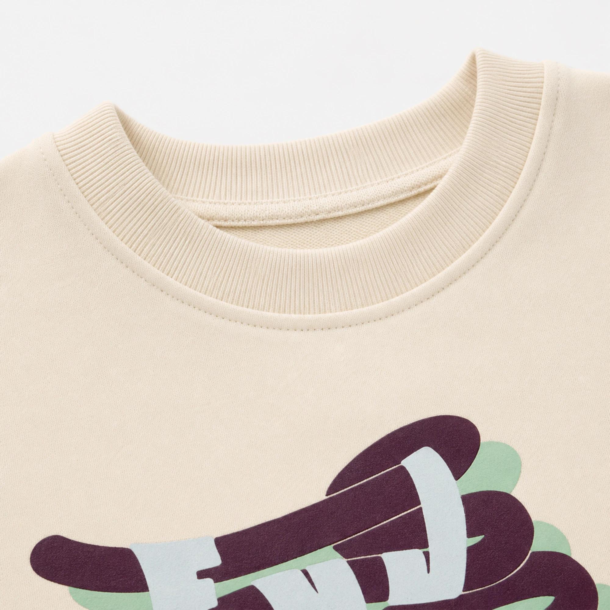 BOY'S GRAPHIC CREWNECK SWEATSHIRT media preview 3