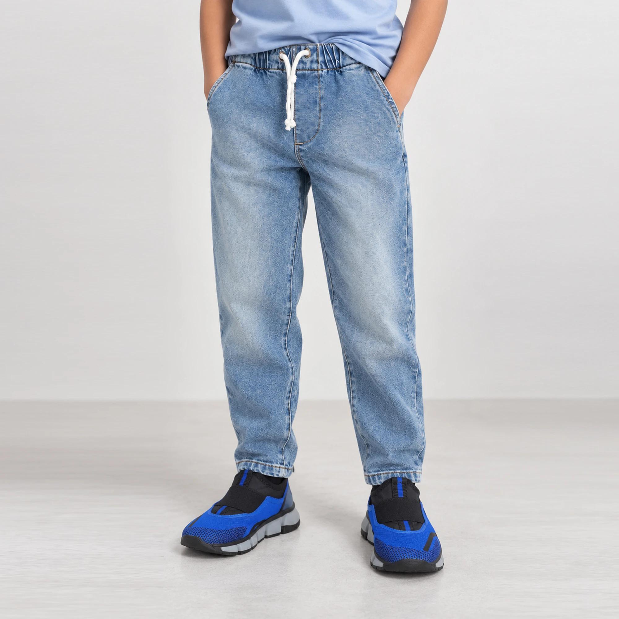 LIGHT-COLORED BOYS' JEANS WITH AN ELASTIC WAIST alternative product image