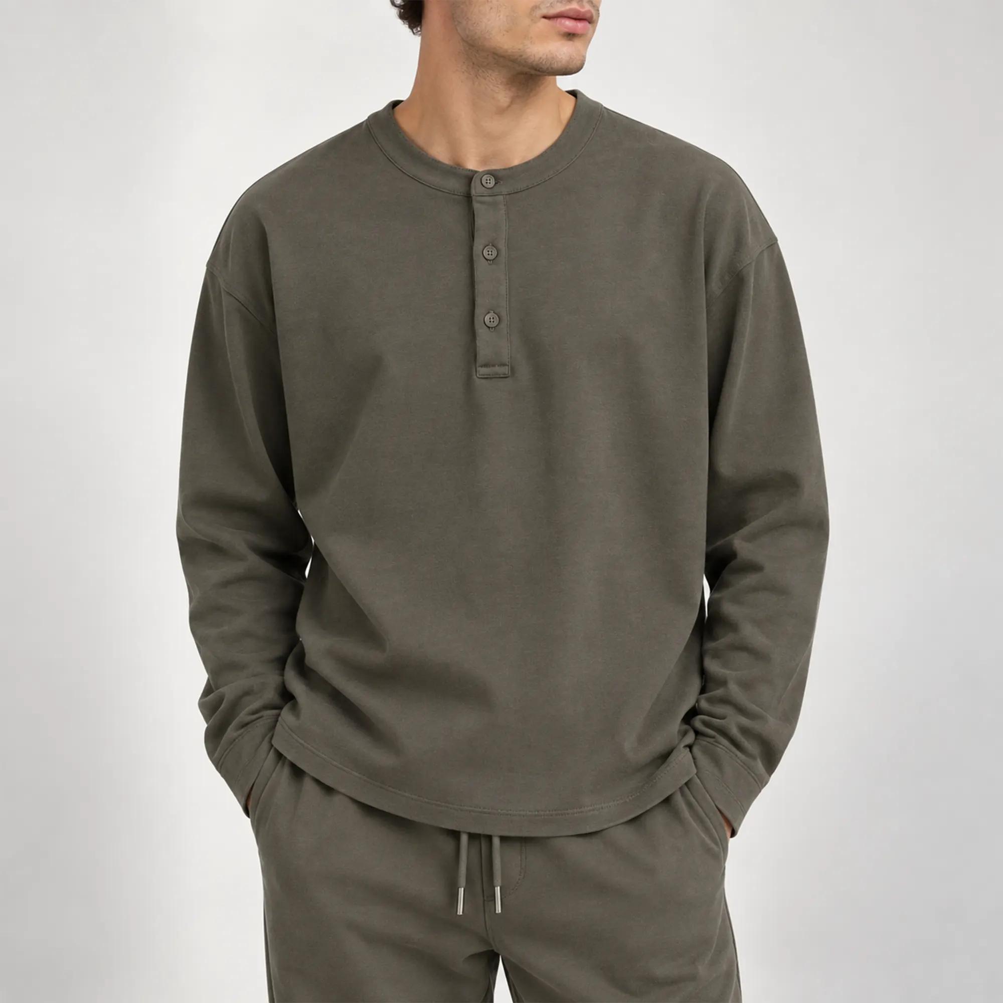 MEN'S QUARTER-ZIP SWEATSHIRT alternative product image