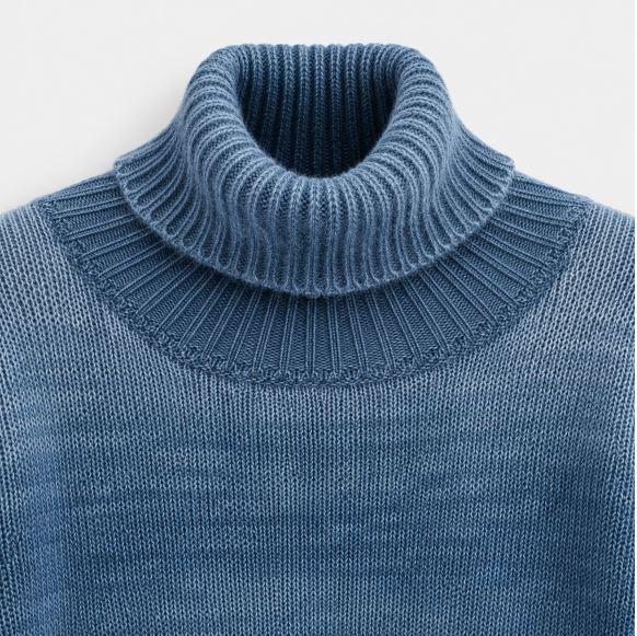 WOMEN’S OMBRE TURTLENECK KNIT SWEATER Thumbnail 3
