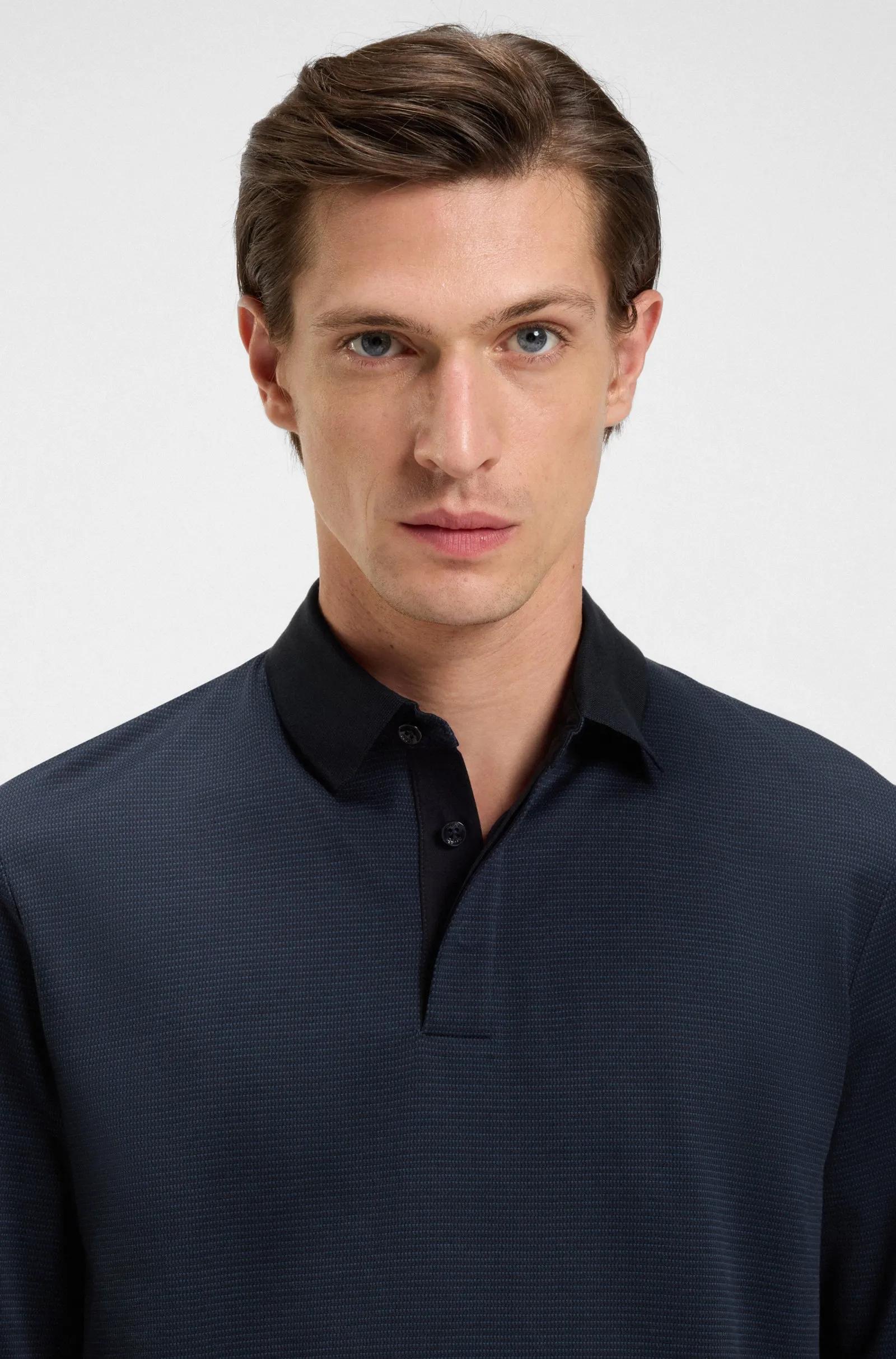 SWEATER BOSS product image
