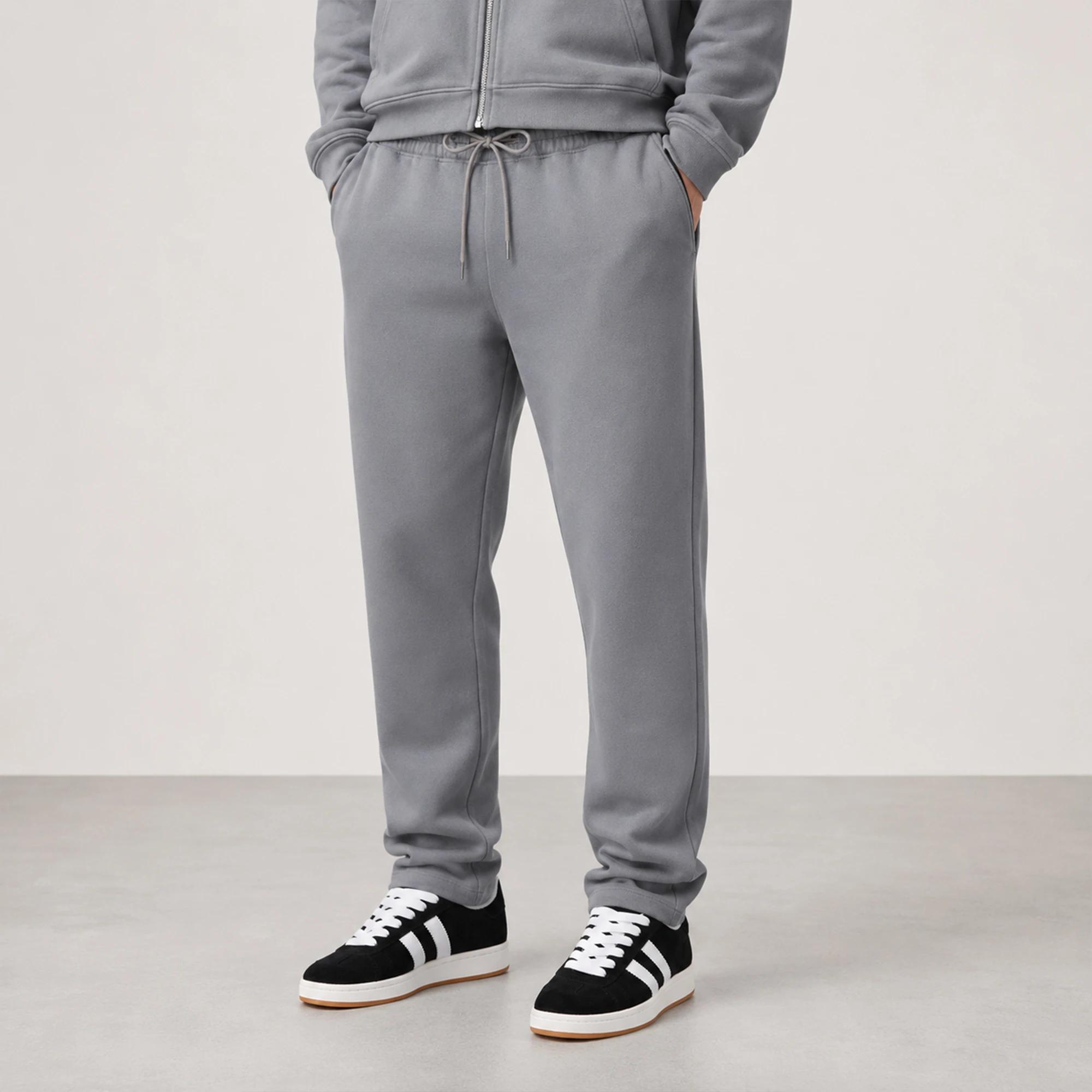 MEN'S COMFORTABLE JOGGERS WITH AN ELASTIC WAIST product image