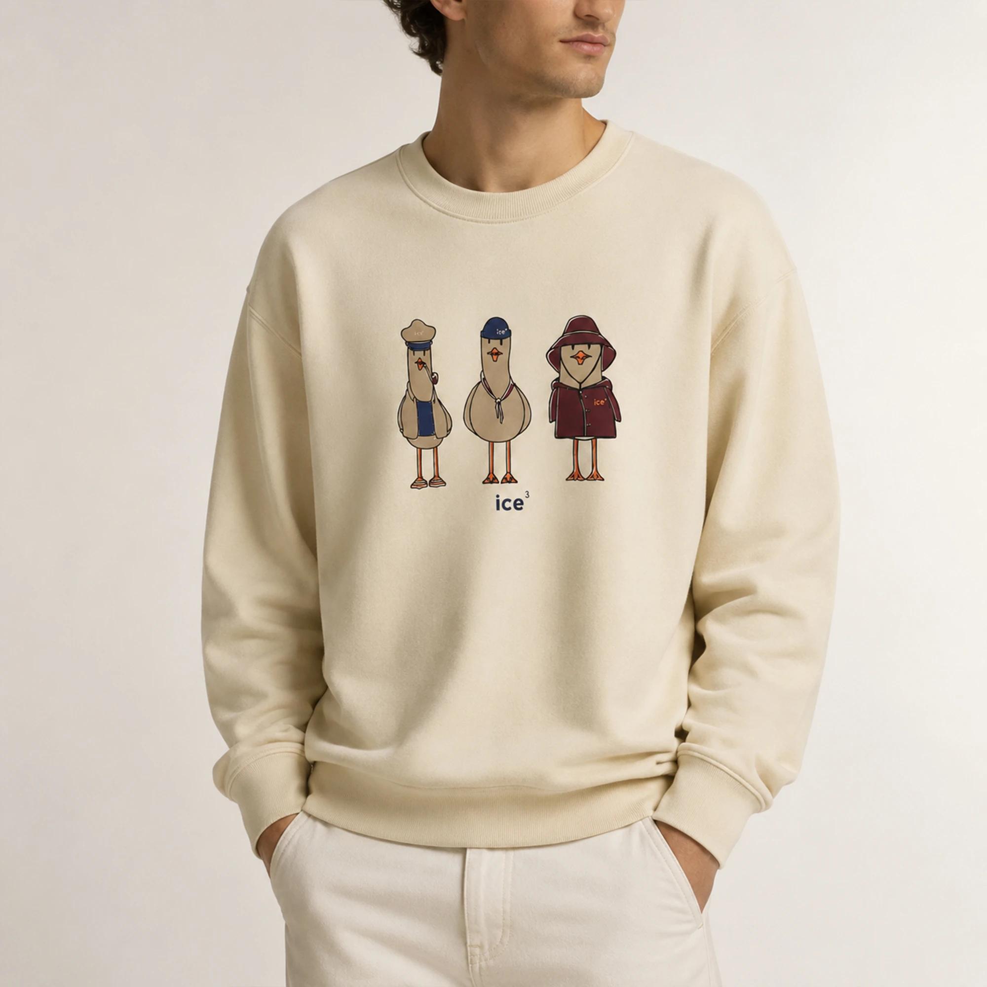 سويت شيرت رجالي بياقة دائرية وطبعة جرافيك – مزيج قطني product image