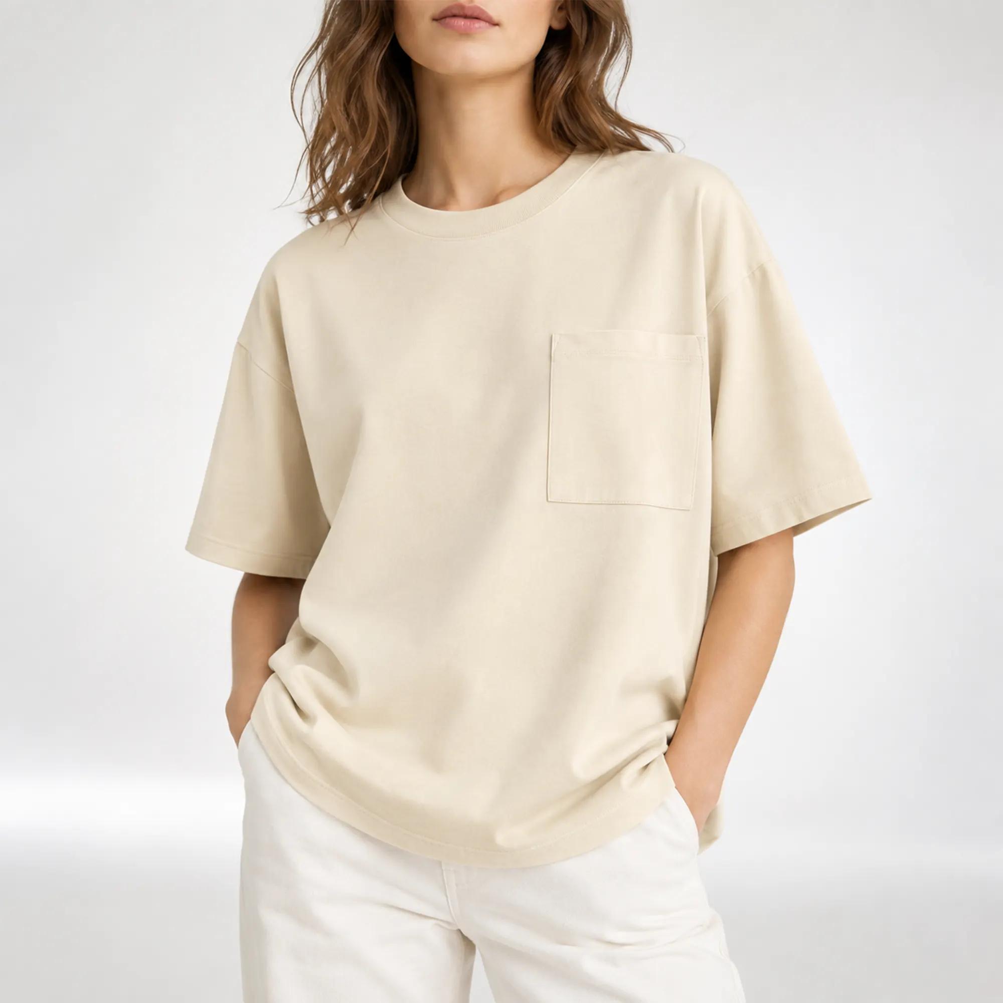 WOMEN'S COTTON T-SHIRT WITH A ROUND NECK, POCKET, AND LOOSE FIT product image